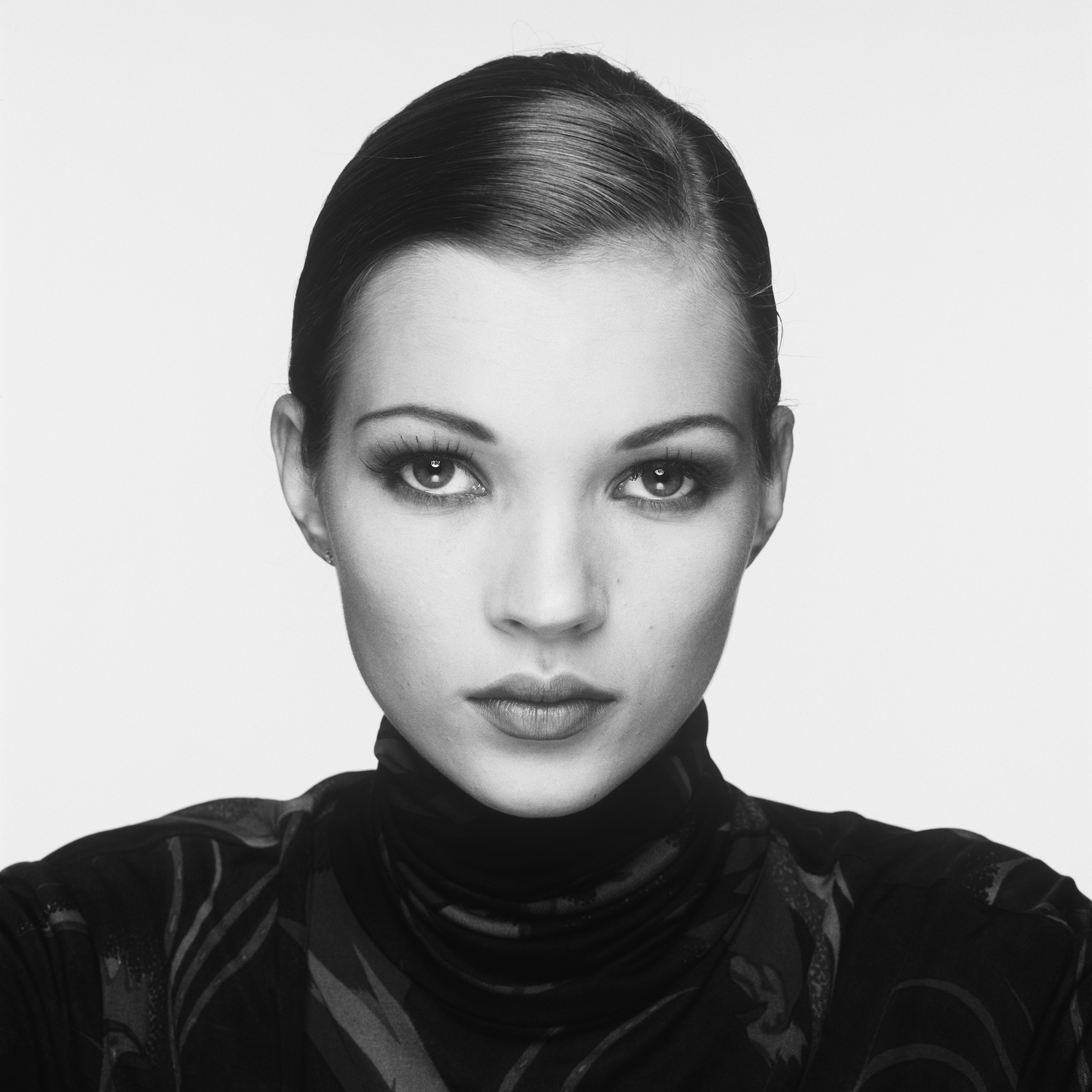 terry_oneill_-_kate_moss_1995_-_courtesy_eduard_planting_gallery