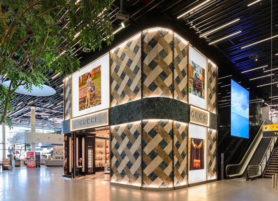 ANNOUNCES OPENING ITS AMSTERDAM AIRPORT SCHIPHOL STORE - Numéro Netherlands