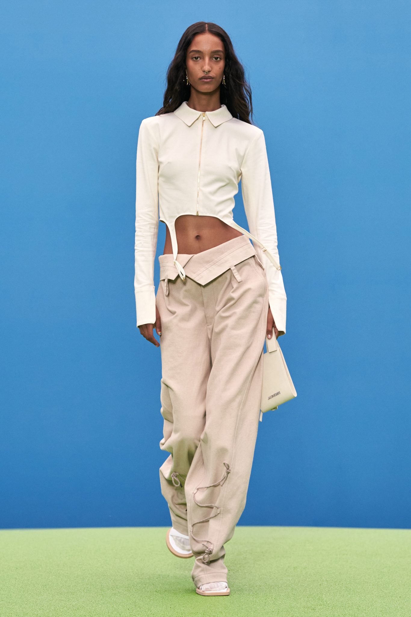 Jacquemus presents the new collection La Montagne for Spring