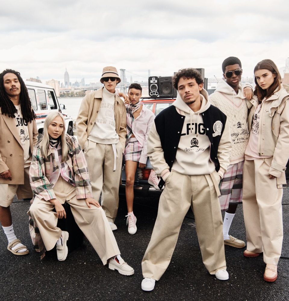 TOMMY HILFIGER CELEBRATES ICONIC STYLE WITH SPRING 2022 “MAKE YOUR