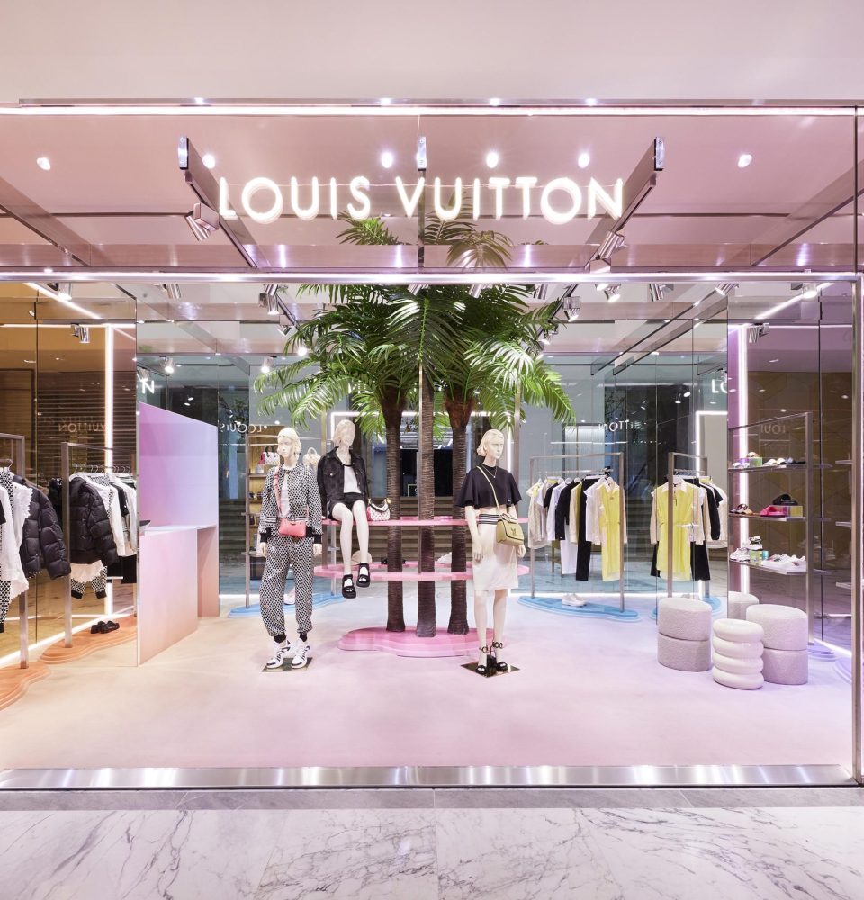 Louis Vuitton opens new pop-up store in AMSTERDAM BIJENKORF - Netherlands