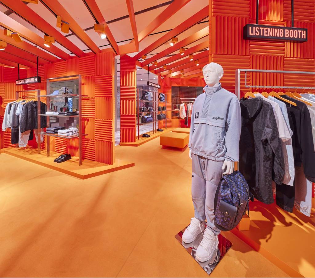 Louis Vuitton Shop-in-shop in De Bijenkorf in Amsterdam 