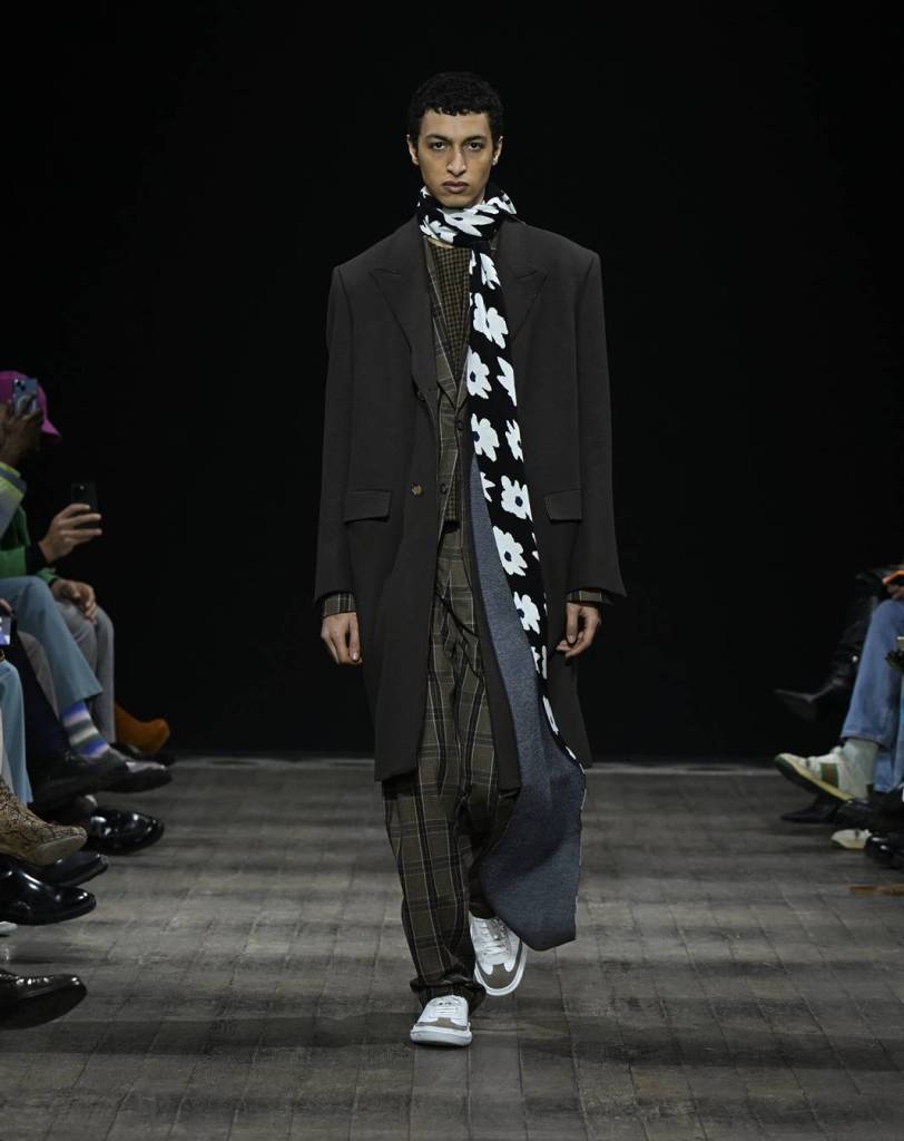 PAUL SMITH PRESENTED A MODERNIST-INSPIRED AW23 MEN’S COLLECTION IN ...