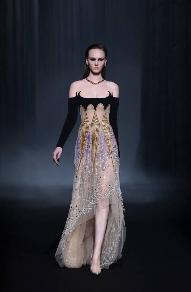 GEORGES HOBEIKA 'VAMPS' READY-TO-WEAR FALL-WINTER 23/24 - Numéro ...