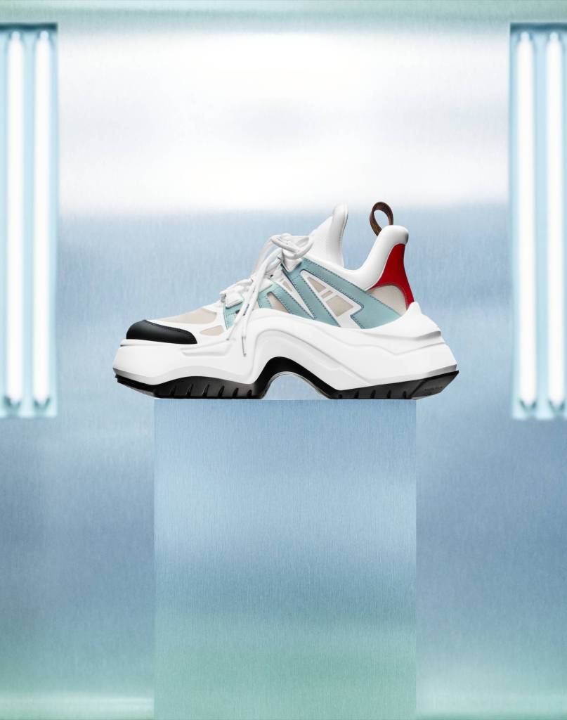 LOUIS VUITTON UNVEILS ITS NEW DIGITAL CAMPAIGN DEDICATED TO THE LV  ARCHLIGHT SNEAKER COLLECTION - Numéro Netherlands