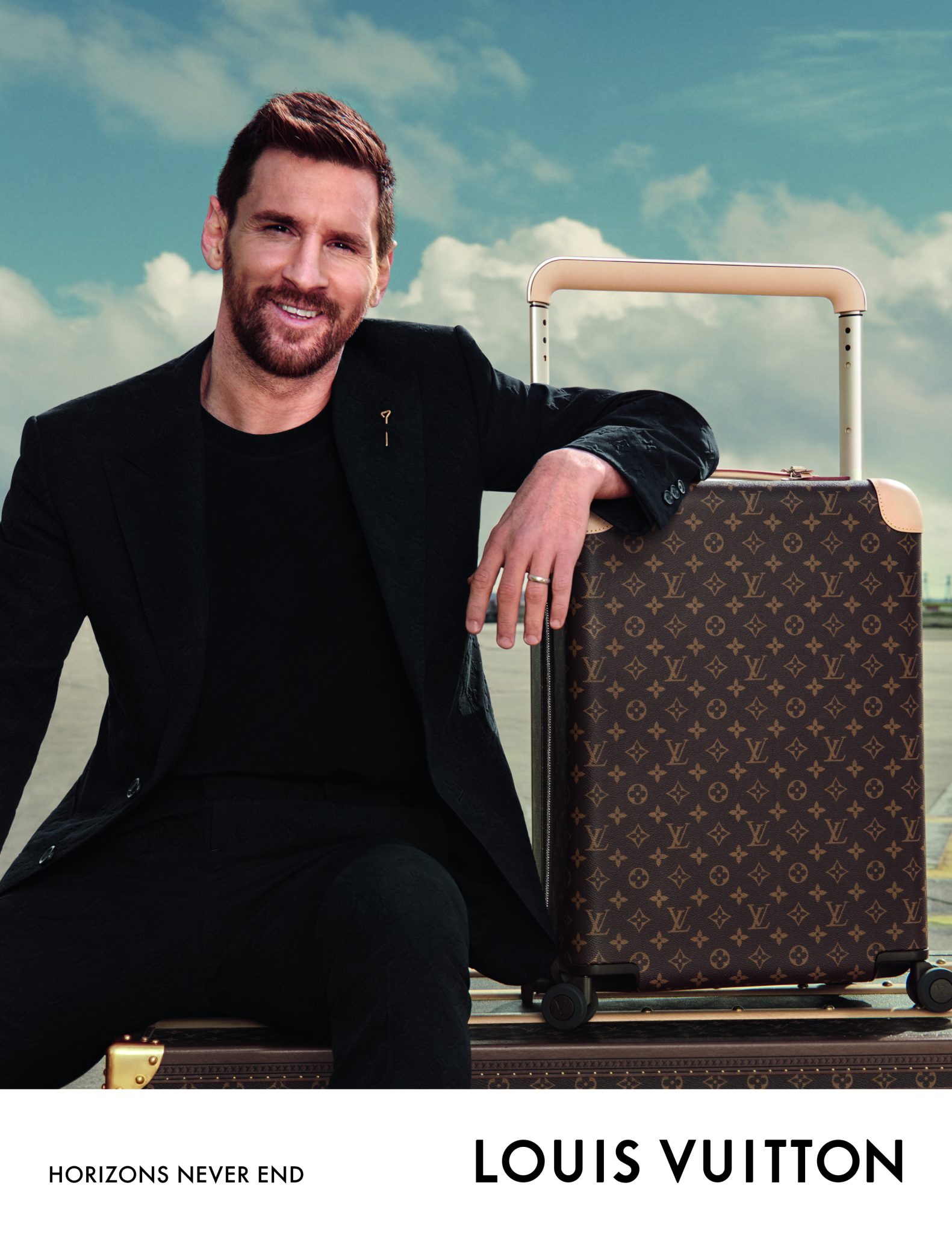 LIONEL MESSI STARS IN THE NEW LOUIS VUITTON “HORIZONS NEVER END” TRAVEL  CAMPAIGN - Numéro Netherlands