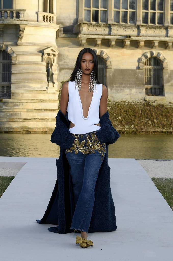 VALENTINO’S “UN CHÂTEAU” IS AN ALLEGORY TO THE EVER CHANGING IDEA OF ...