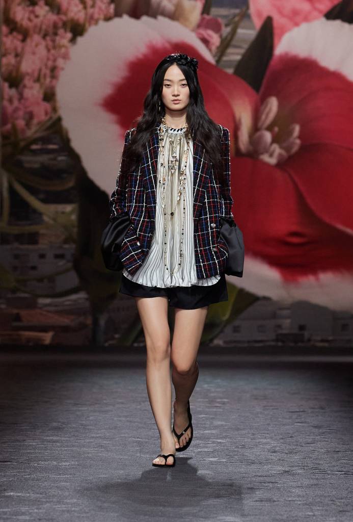 CHANEL'S SPRING-SUMMER 2024 READY-TO-WEAR COLLECTION - Numéro Netherlands